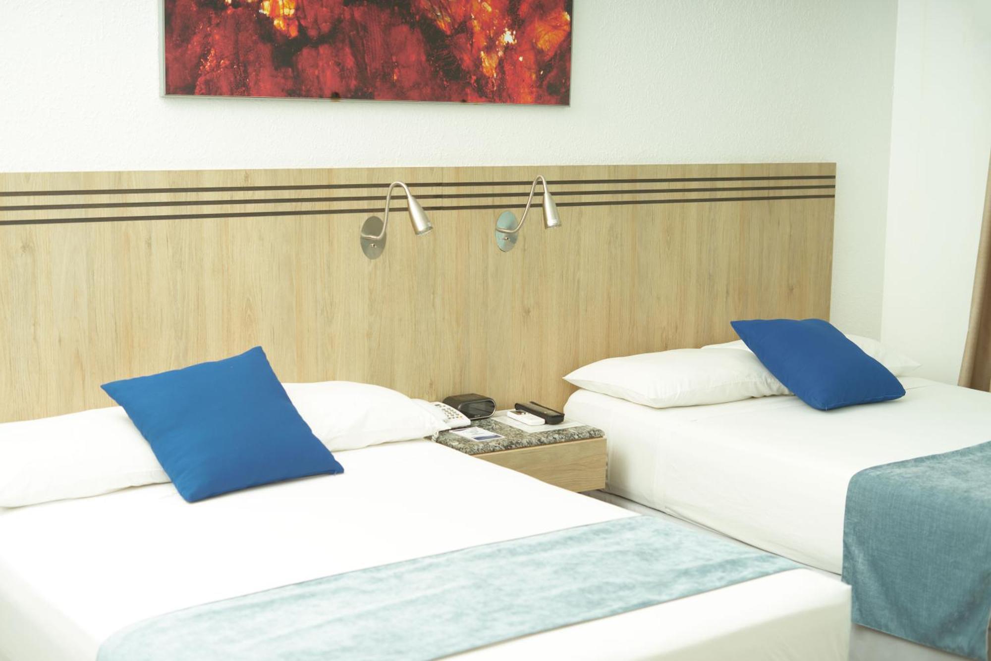 Hotel Mar Azul مانتا المظهر الخارجي الصورة