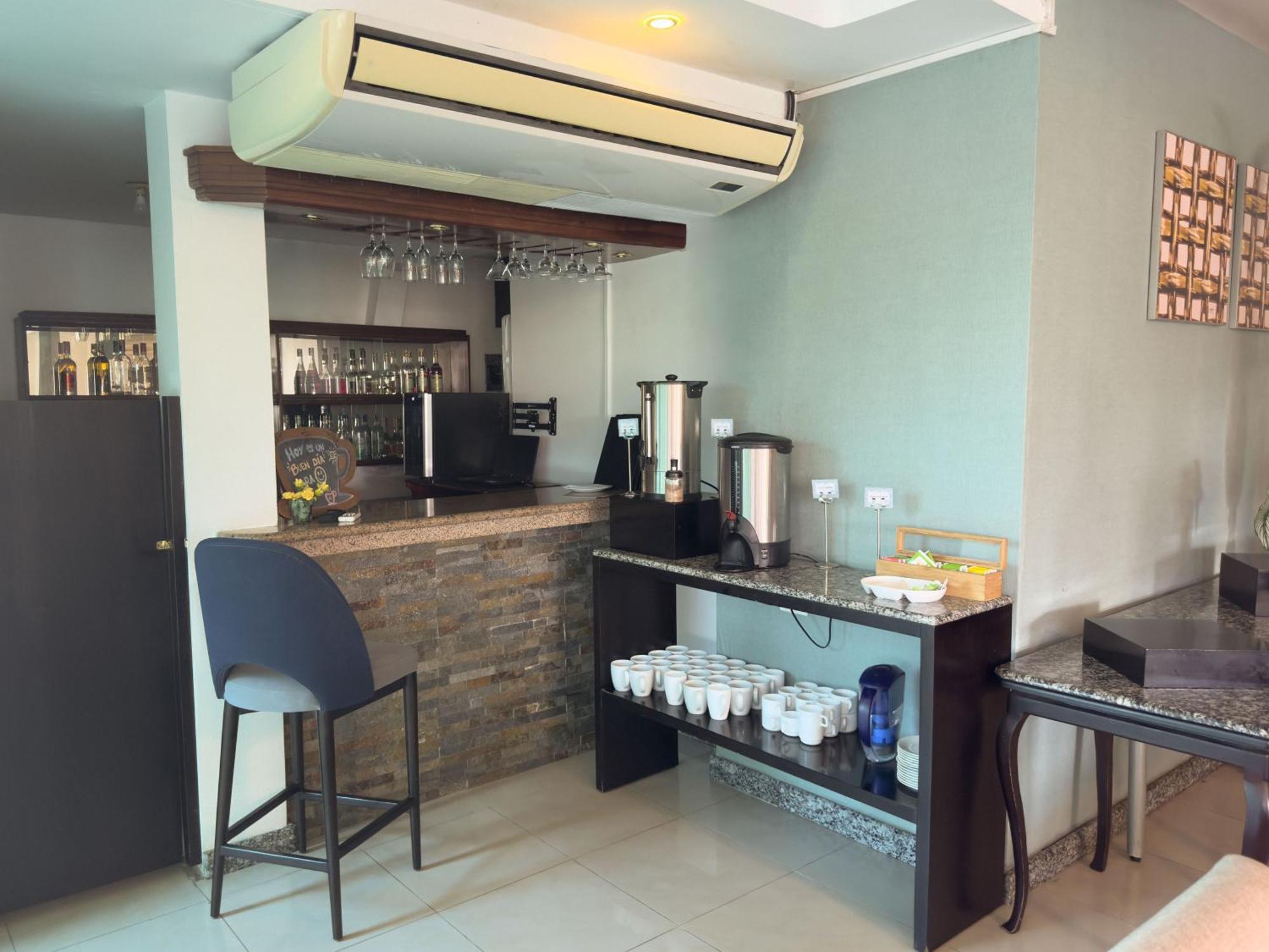 Hotel Mar Azul مانتا المظهر الخارجي الصورة