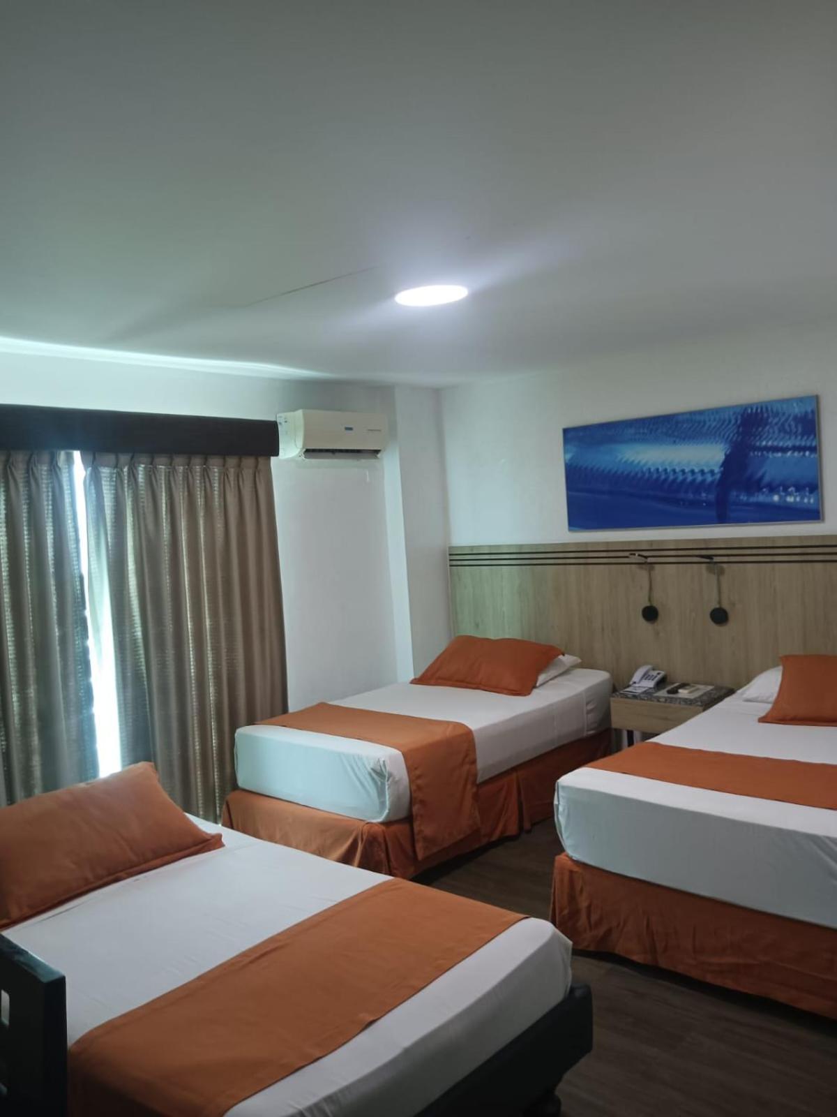 Hotel Mar Azul مانتا المظهر الخارجي الصورة